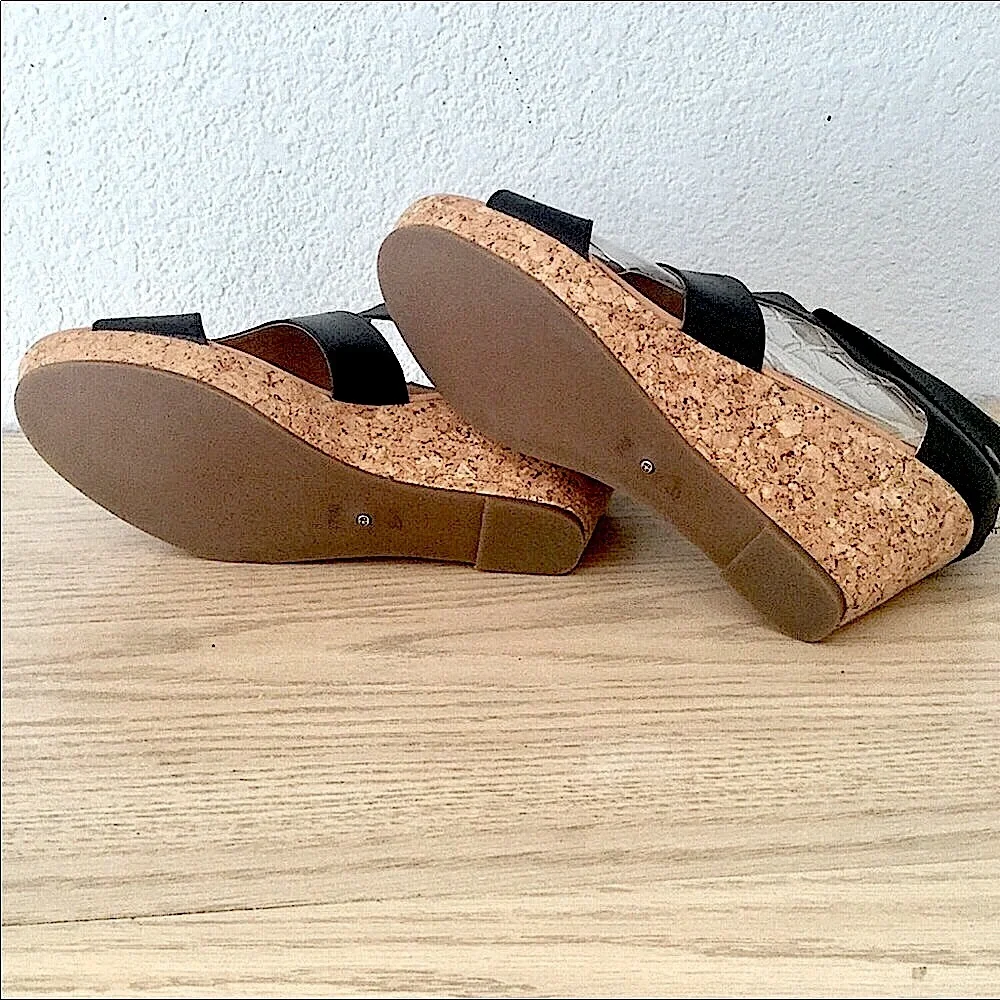 Ciao Bella Cork Wedge Shoes NIB